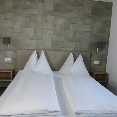 Pension Strobl 3* Mondsee