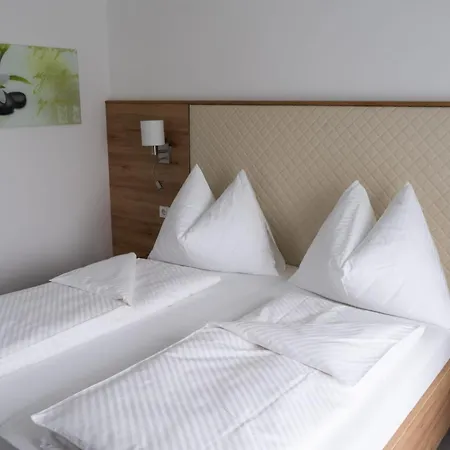 Pension Strobl Guest house